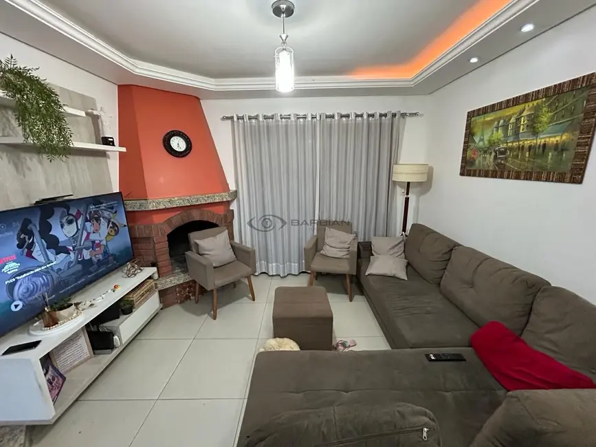 Foto 6 de Casa com 3 quartos à venda, 190m2 em São João, Santa Cruz Do Sul - RS