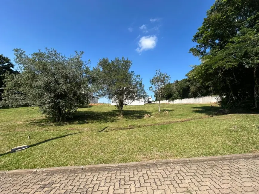 Foto 1 de Terreno / Lote à venda, 330m2 em Country, Santa Cruz Do Sul - RS