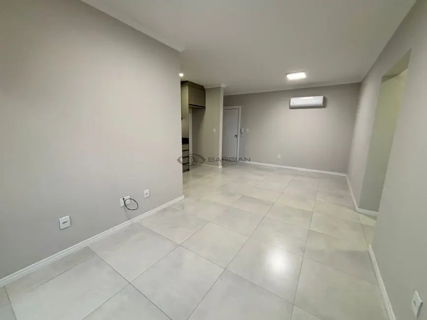 Foto 4 de Apartamento com 2 quartos à venda, 81m2 em Centro, Santa Cruz Do Sul - RS