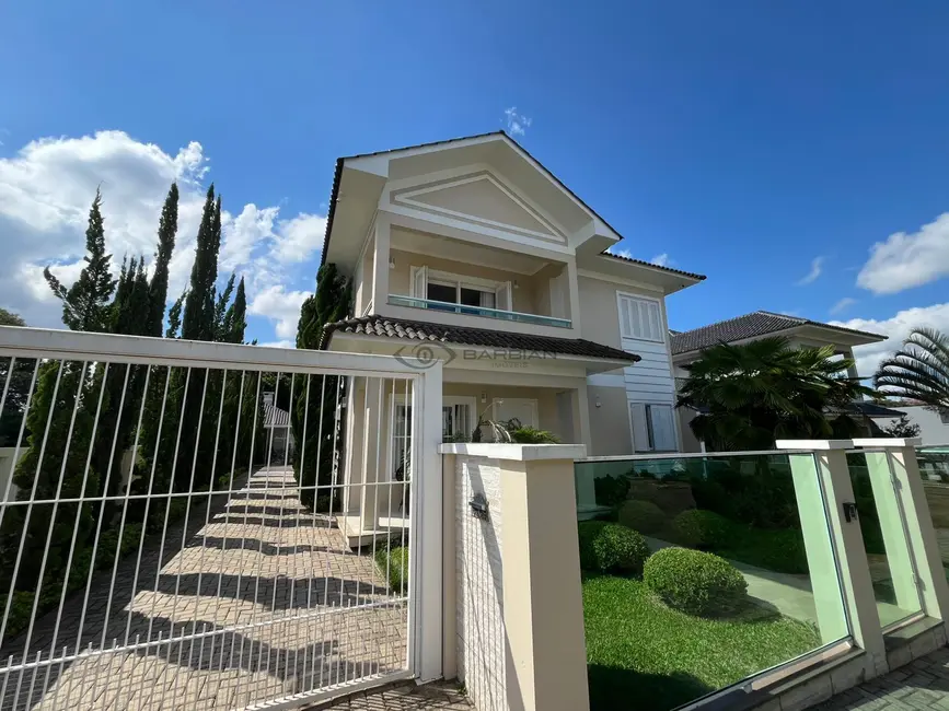 Foto 1 de Casa com 3 quartos à venda, 283m2 em Country, Santa Cruz Do Sul - RS