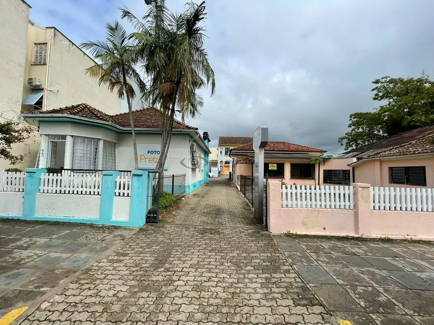 Terreno / Lote à venda, 1378m2 em Centro, Santa Cruz Do Sul - RS - imagem 2 Foto 2 de Terreno / Lote à venda, 1378m2 em Centro, Santa Cruz Do Sul - RS