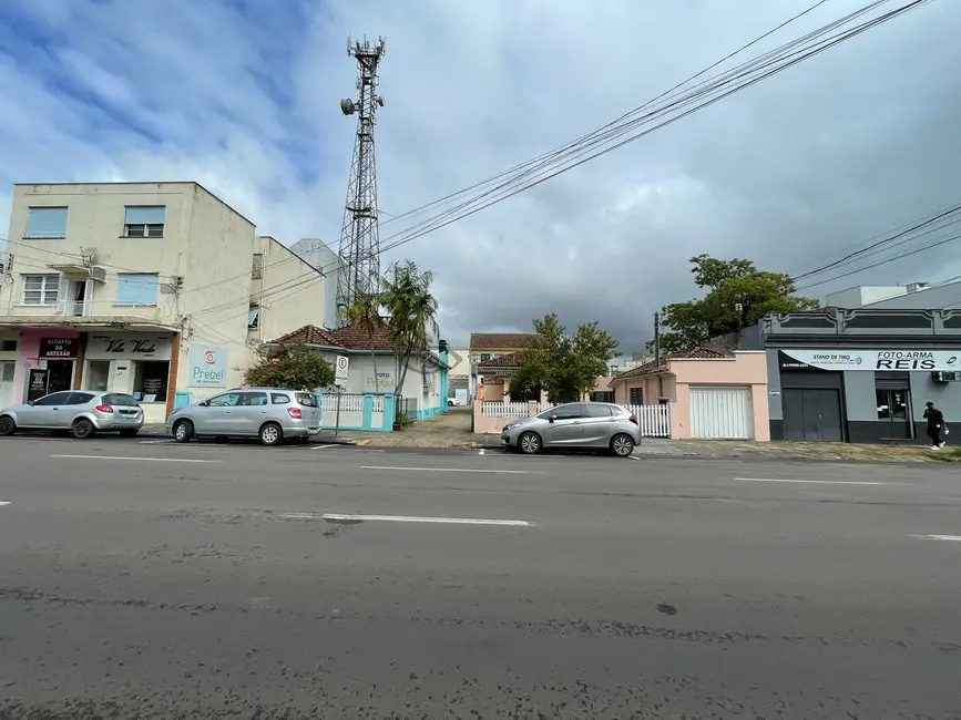 Terreno / Lote à venda, 1378m2 em Centro, Santa Cruz Do Sul - RS - imagem 1 Foto 1 de Terreno / Lote à venda, 1378m2 em Centro, Santa Cruz Do Sul - RS
