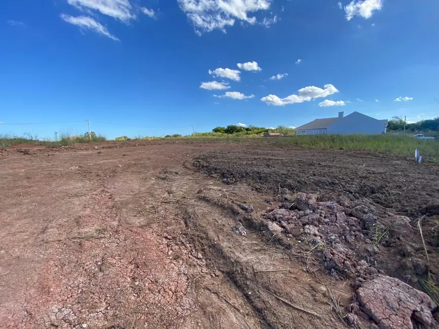 Foto 2 de Terreno / Lote à venda, 396m2 em Vera Cruz - RS
