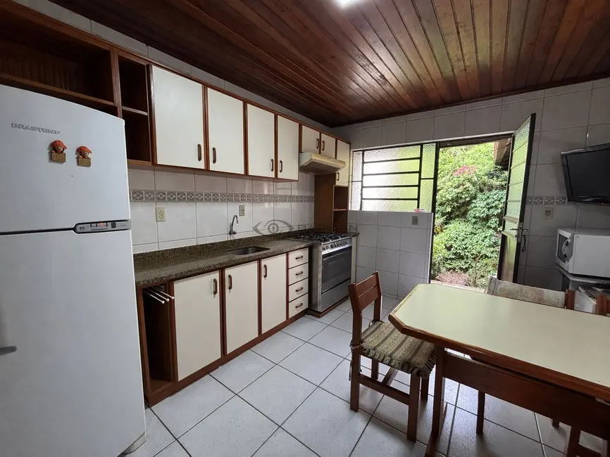 Foto 3 de Casa com 3 quartos à venda, 184m2 em Bonfim, Santa Cruz Do Sul - RS