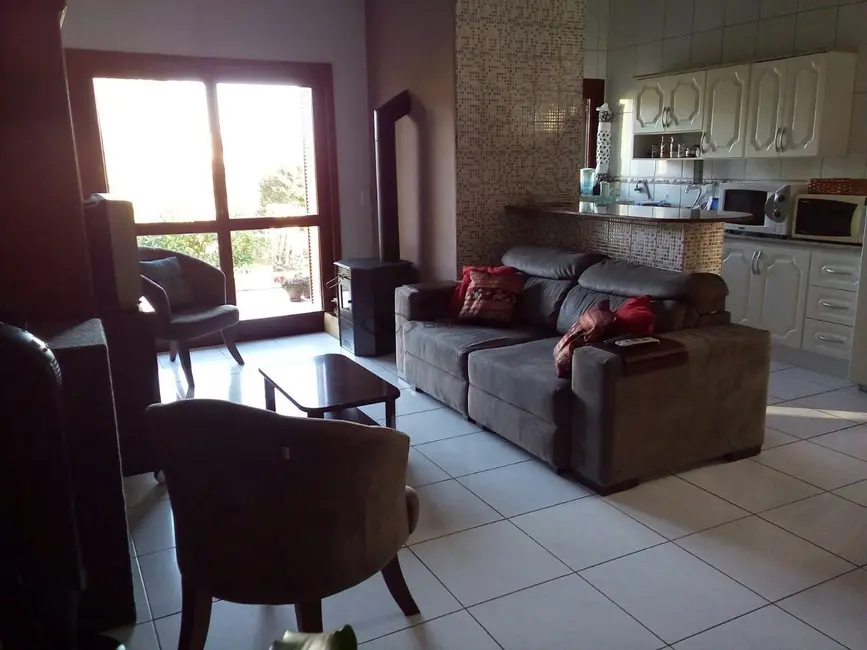 Foto 6 de Casa com 4 quartos à venda, 189m2 em Santo Inácio, Santa Cruz Do Sul - RS