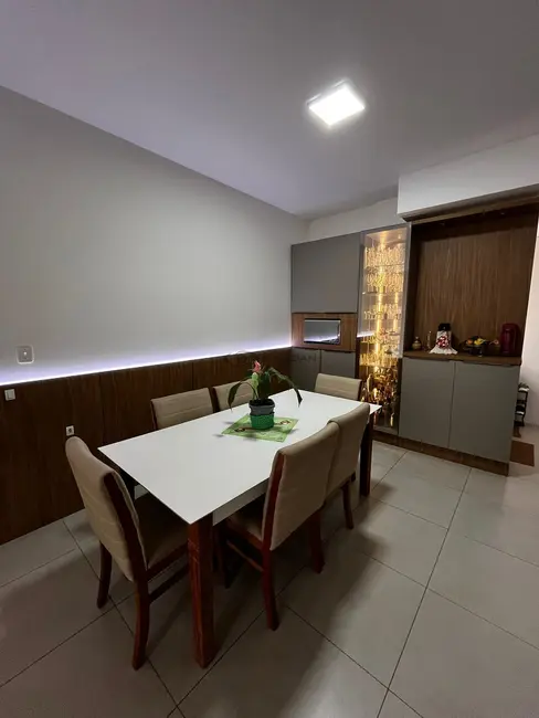 Apartamento com 2 quartos à venda, 87m2 em Santo Inácio, Santa Cruz Do Sul - RS - imagem 1 Foto 1 de Apartamento com 2 quartos à venda, 87m2 em Santo Inácio, Santa Cruz Do Sul - RS