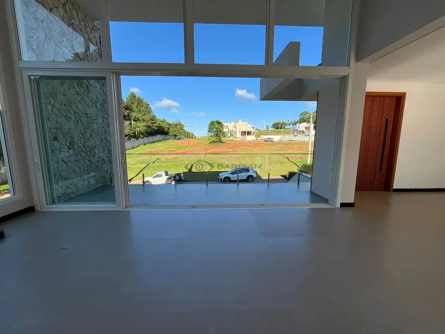 Casa com 3 quartos à venda, 272m2 em Country, Santa Cruz Do Sul - RS - imagem 6 Foto 6 de Casa com 3 quartos à venda, 272m2 em Country, Santa Cruz Do Sul - RS