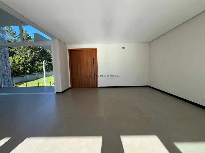 Casa com 3 quartos à venda, 272m2 em Country, Santa Cruz Do Sul - RS - imagem 7 Foto 7 de Casa com 3 quartos à venda, 272m2 em Country, Santa Cruz Do Sul - RS