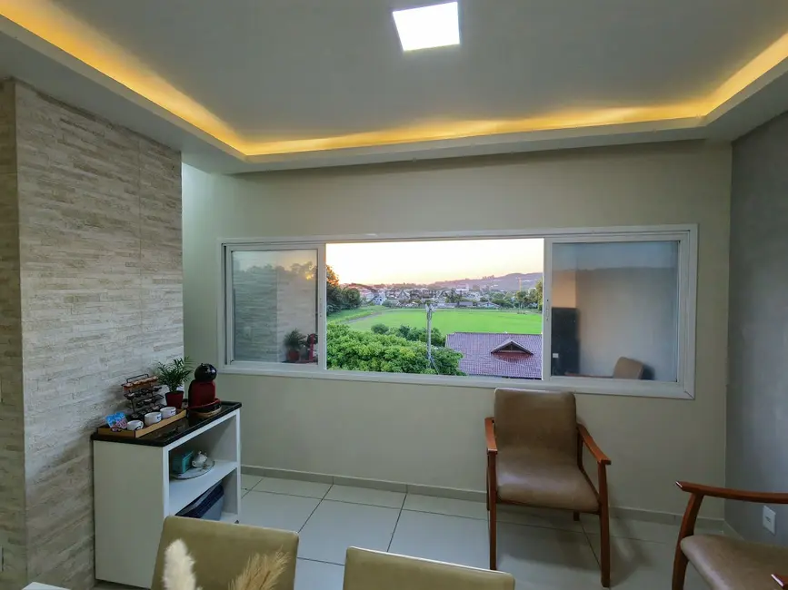 Foto 3 de Apartamento com 2 quartos à venda, 78m2 em São João, Santa Cruz Do Sul - RS
