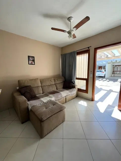 Foto 2 de Casa com 2 quartos à venda, 64m2 em Arroio Grande, Santa Cruz Do Sul - RS