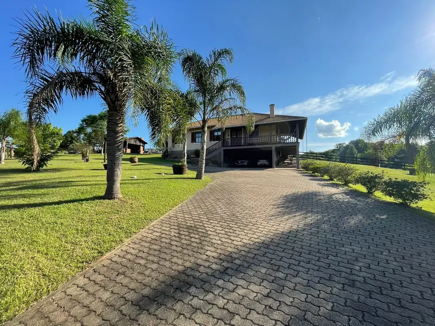 Chácara com 3 quartos à venda, 278m2 em João Alves, Santa Cruz Do Sul - RS - imagem 2 Foto 2 de Chácara com 3 quartos à venda, 278m2 em João Alves, Santa Cruz Do Sul - RS