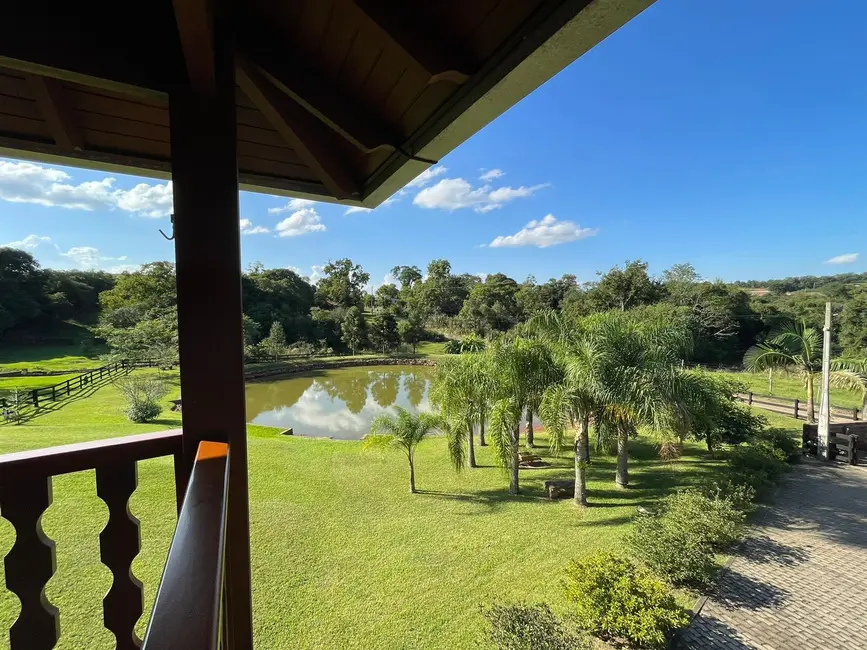 Chácara com 3 quartos à venda, 278m2 em João Alves, Santa Cruz Do Sul - RS - imagem 9 Foto 9 de Chácara com 3 quartos à venda, 278m2 em João Alves, Santa Cruz Do Sul - RS