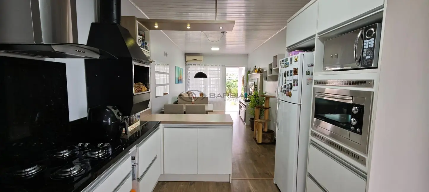 Casa com 2 quartos à venda, 60m2 em João Alves, Santa Cruz Do Sul - RS - imagem 1 Foto 1 de Casa com 2 quartos à venda, 60m2 em João Alves, Santa Cruz Do Sul - RS