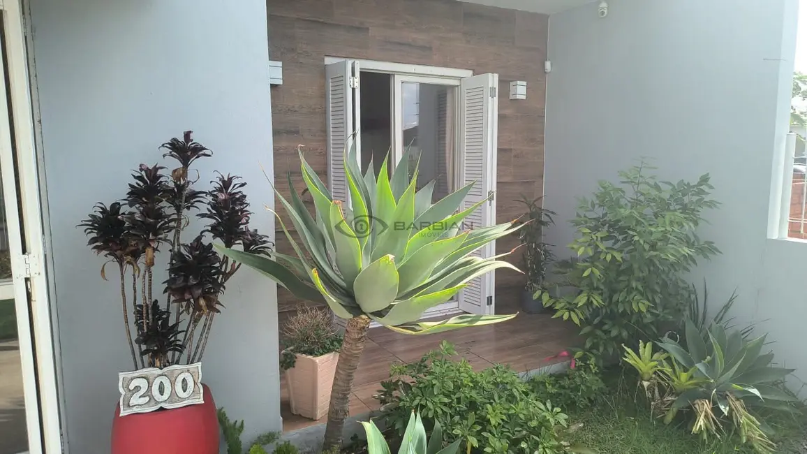 Foto 3 de Casa com 3 quartos à venda, 150m2 em Esmeralda, Santa Cruz Do Sul - RS