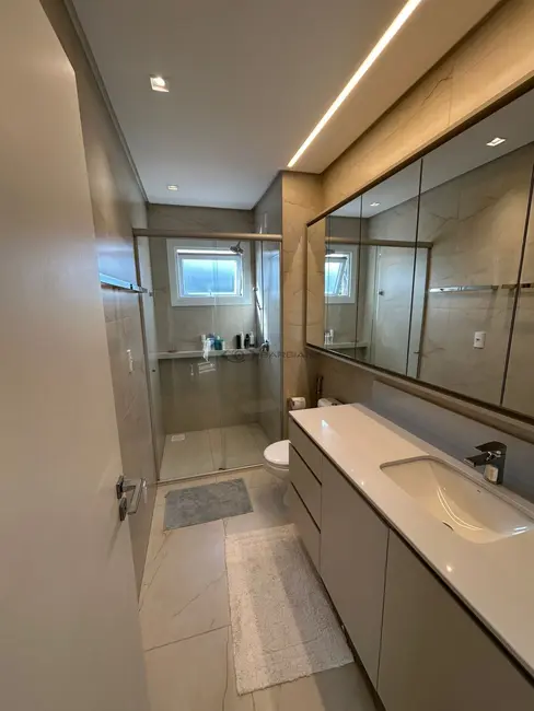 Apartamento com 3 quartos à venda, 153m2 em Santo Inácio, Santa Cruz Do Sul - RS - imagem 6 Foto 6 de Apartamento com 3 quartos à venda, 153m2 em Santo Inácio, Santa Cruz Do Sul - RS