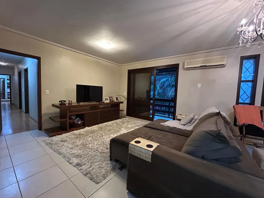 Apartamento com 3 quartos à venda, 155m2 em Higienópolis, Santa Cruz Do Sul - RS - imagem 2 Foto 2 de Apartamento com 3 quartos à venda, 155m2 em Higienópolis, Santa Cruz Do Sul - RS