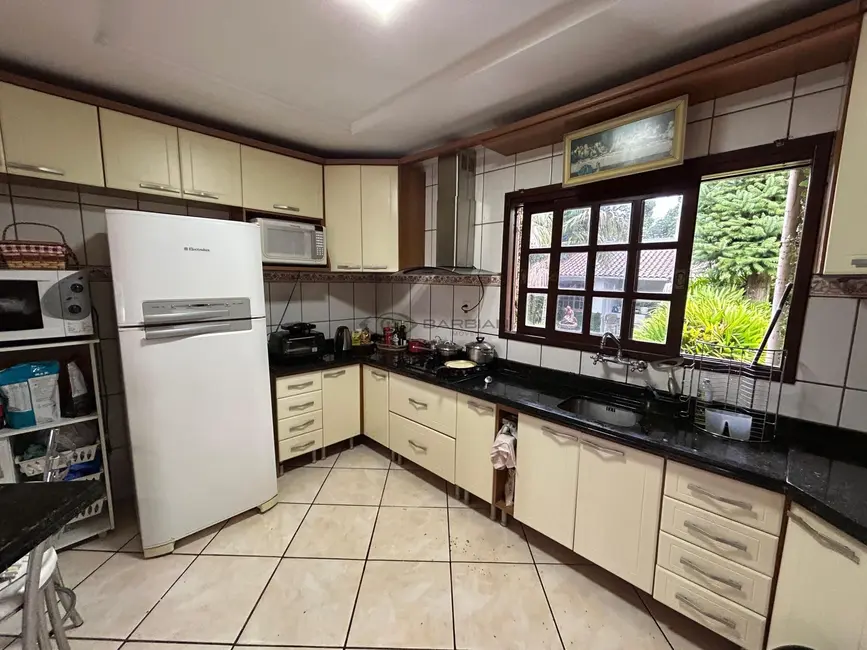 Casa com 2 quartos à venda, 152m2 em Linha Santa Cruz, Santa Cruz Do Sul - RS - imagem 8 Foto 8 de Casa com 2 quartos à venda, 152m2 em Linha Santa Cruz, Santa Cruz Do Sul - RS