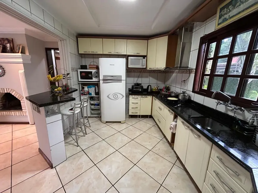 Casa com 2 quartos à venda, 152m2 em Linha Santa Cruz, Santa Cruz Do Sul - RS - imagem 9 Foto 9 de Casa com 2 quartos à venda, 152m2 em Linha Santa Cruz, Santa Cruz Do Sul - RS