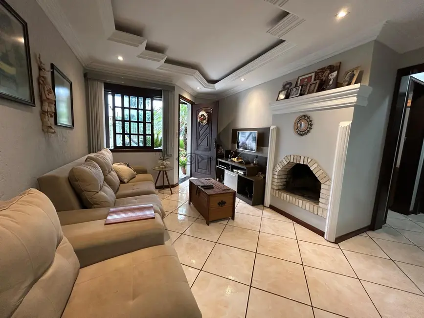 Casa com 2 quartos à venda, 152m2 em Linha Santa Cruz, Santa Cruz Do Sul - RS - imagem 5 Foto 5 de Casa com 2 quartos à venda, 152m2 em Linha Santa Cruz, Santa Cruz Do Sul - RS