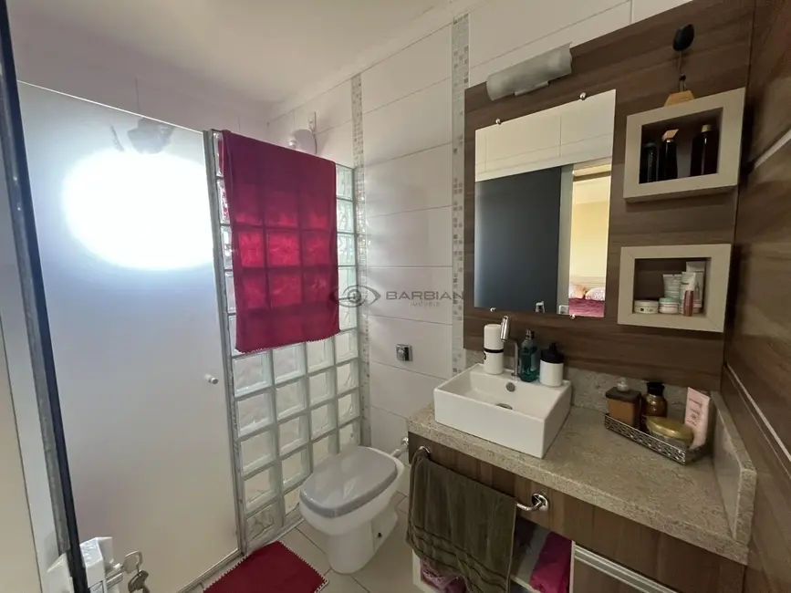 Foto 9 de Casa com 3 quartos à venda, 225m2 em Linha Santa Cruz, Santa Cruz Do Sul - RS