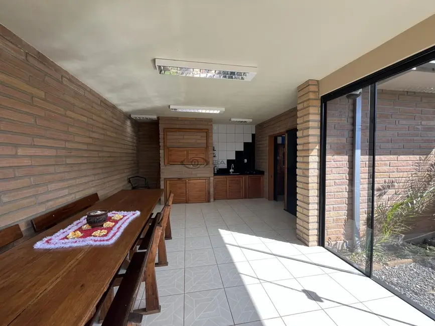 Foto 7 de Casa com 3 quartos à venda, 225m2 em Linha Santa Cruz, Santa Cruz Do Sul - RS