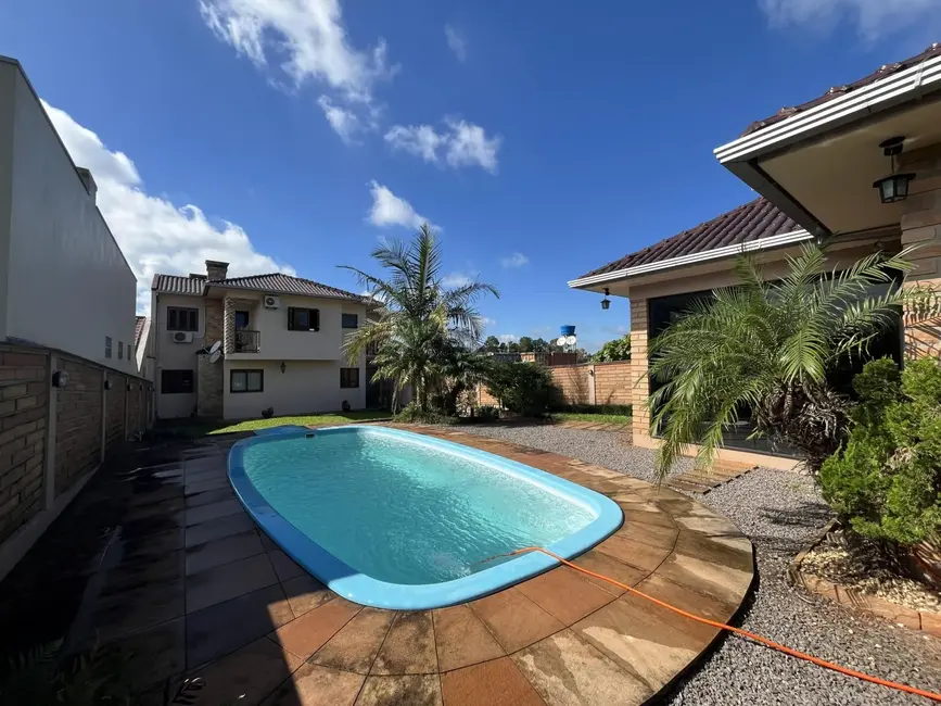 Foto 1 de Casa com 3 quartos à venda, 225m2 em Linha Santa Cruz, Santa Cruz Do Sul - RS