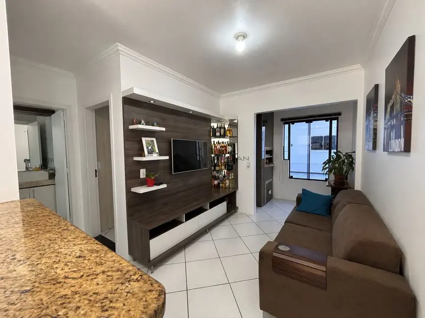 Apartamento com 1 quarto à venda, 45m2 em Senai, Santa Cruz Do Sul - RS - imagem 3 Foto 3 de Apartamento com 1 quarto à venda, 45m2 em Senai, Santa Cruz Do Sul - RS