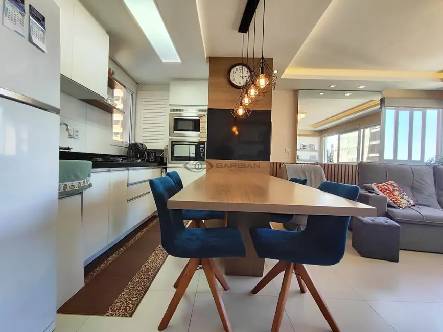 Foto 6 de Apartamento com 3 quartos à venda, 88m2 em Torres - RS