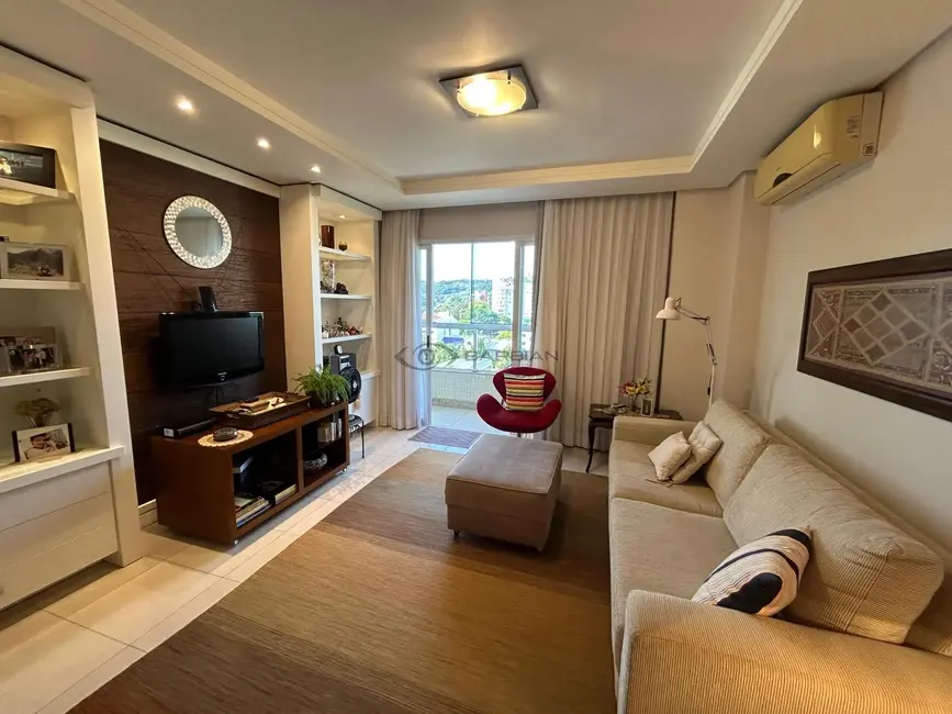 Foto 3 de Apartamento com 3 quartos à venda, 105m2 em Centro, Santa Cruz Do Sul - RS