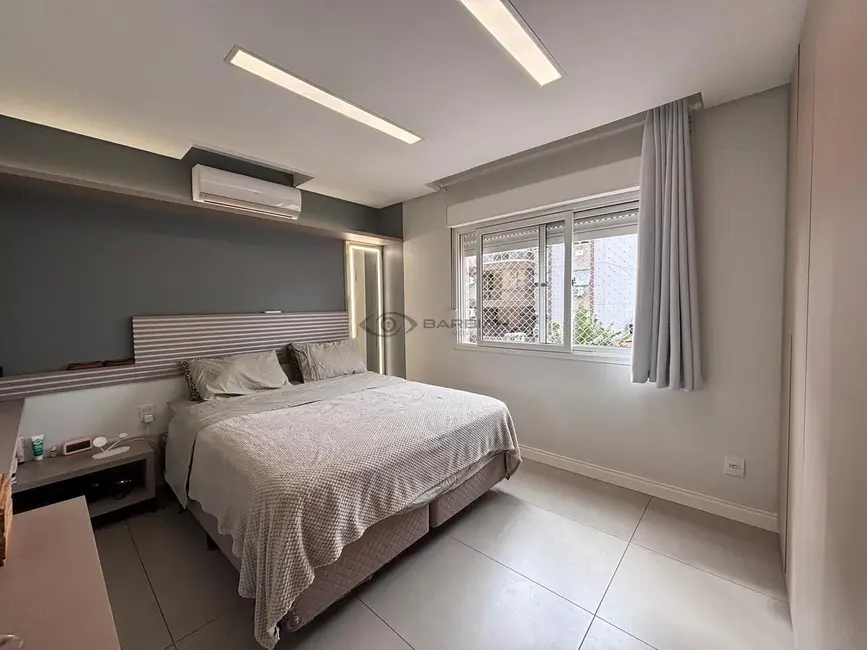 Foto 2 de Apartamento com 2 quartos à venda, 69m2 em Centro, Santa Cruz Do Sul - RS