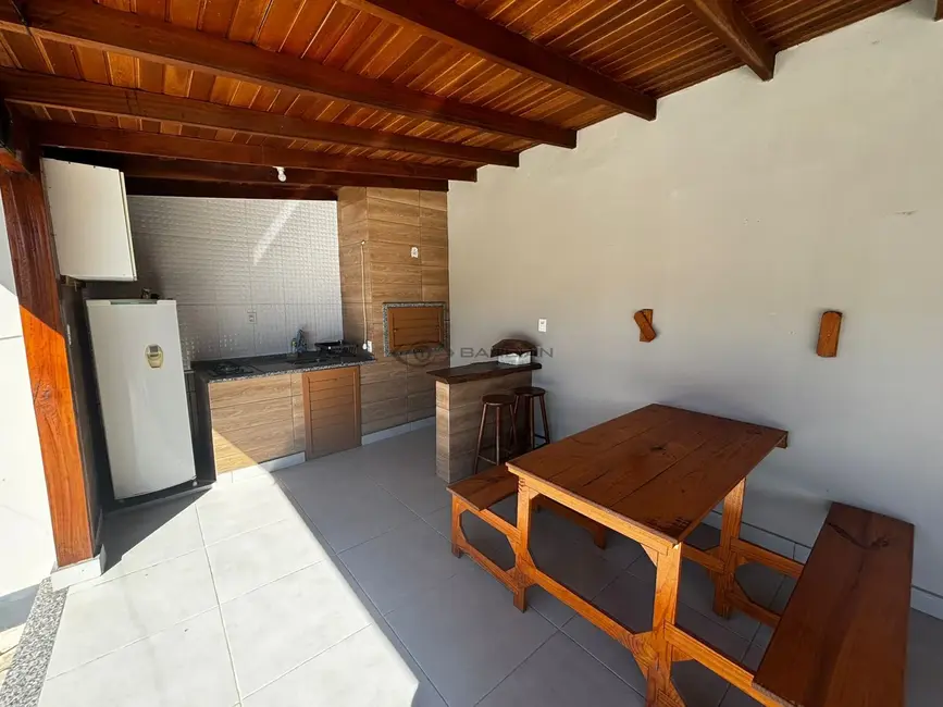Foto 5 de Casa com 2 quartos à venda, 117m2 em Esmeralda, Santa Cruz Do Sul - RS
