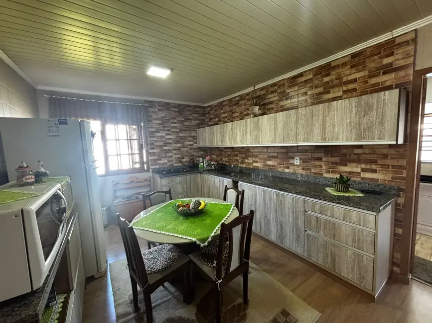 Foto 9 de Casa com 2 quartos à venda, 117m2 em Esmeralda, Santa Cruz Do Sul - RS