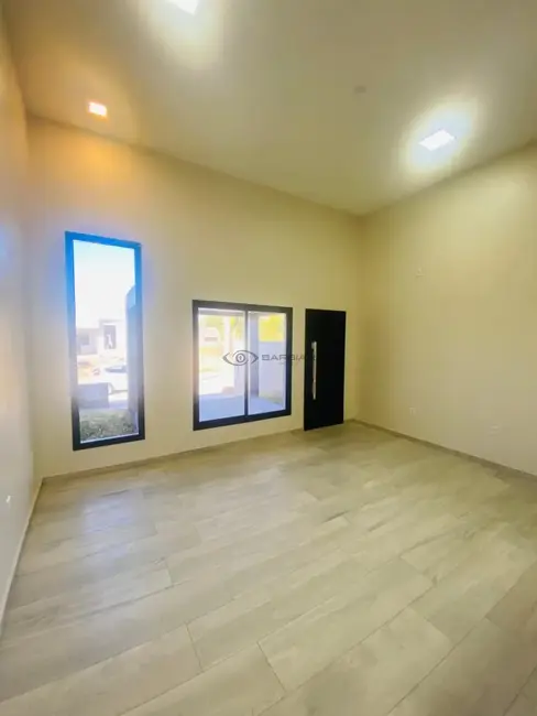 Casa com 2 quartos à venda, 125m2 em Vera Cruz - RS - imagem 2 Foto 2 de Casa com 2 quartos à venda, 125m2 em Vera Cruz - RS