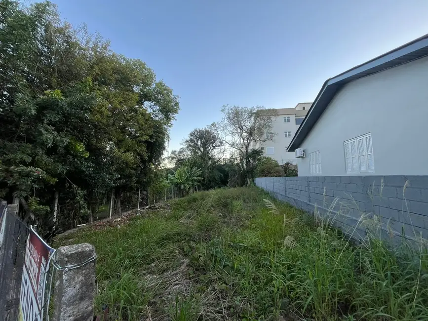 Foto 1 de Terreno / Lote à venda, 382m2 em Centro, Santa Cruz Do Sul - RS