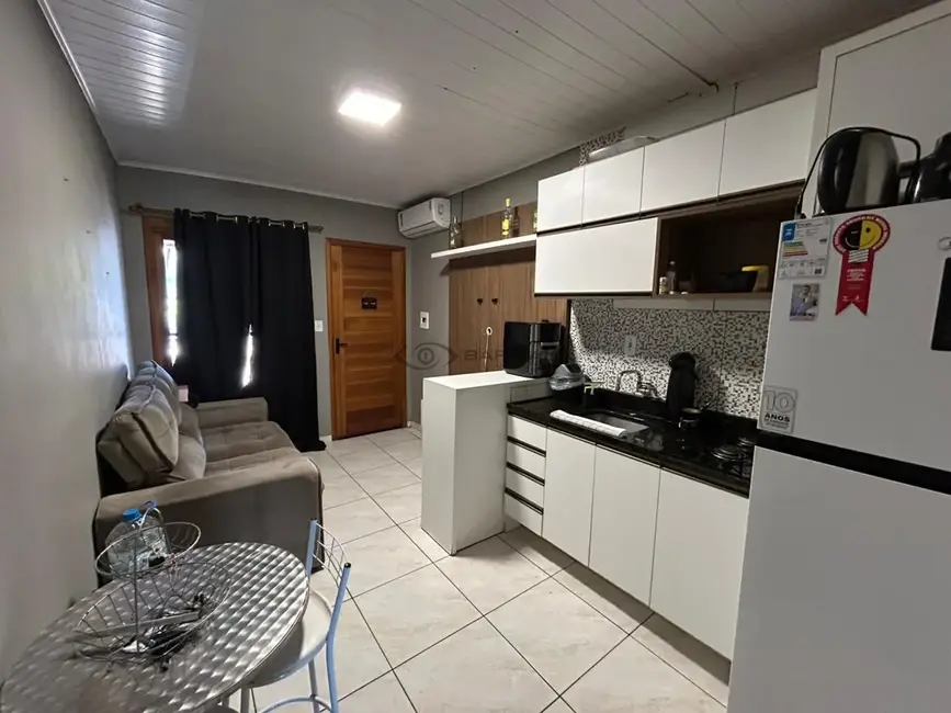 Casa com 1 quarto à venda, 35m2 em João Alves, Santa Cruz Do Sul - RS - imagem 1 Foto 1 de Casa com 1 quarto à venda, 35m2 em João Alves, Santa Cruz Do Sul - RS