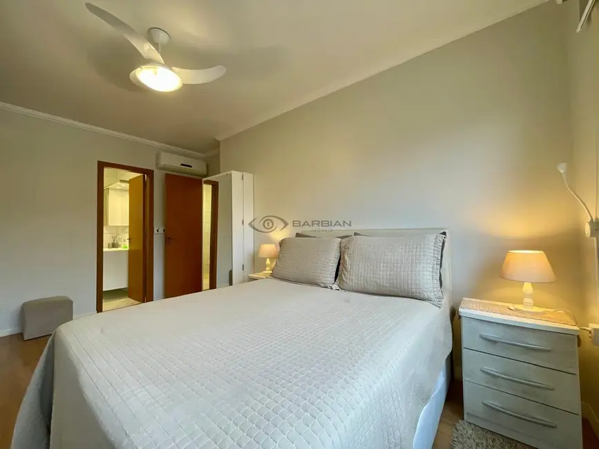 Foto 9 de Apartamento com 3 quartos à venda, 135m2 em Higienópolis, Santa Cruz Do Sul - RS