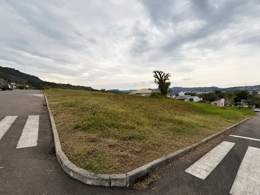 Terreno / Lote à venda, 450m2 em Arroio Grande, Santa Cruz Do Sul - RS - imagem 2 Foto 2 de Terreno / Lote à venda, 450m2 em Arroio Grande, Santa Cruz Do Sul - RS