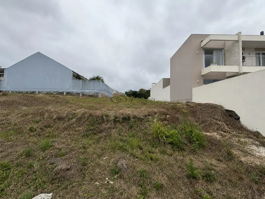 Foto 1 de Terreno / Lote à venda, 468m2 em Vera Cruz - RS