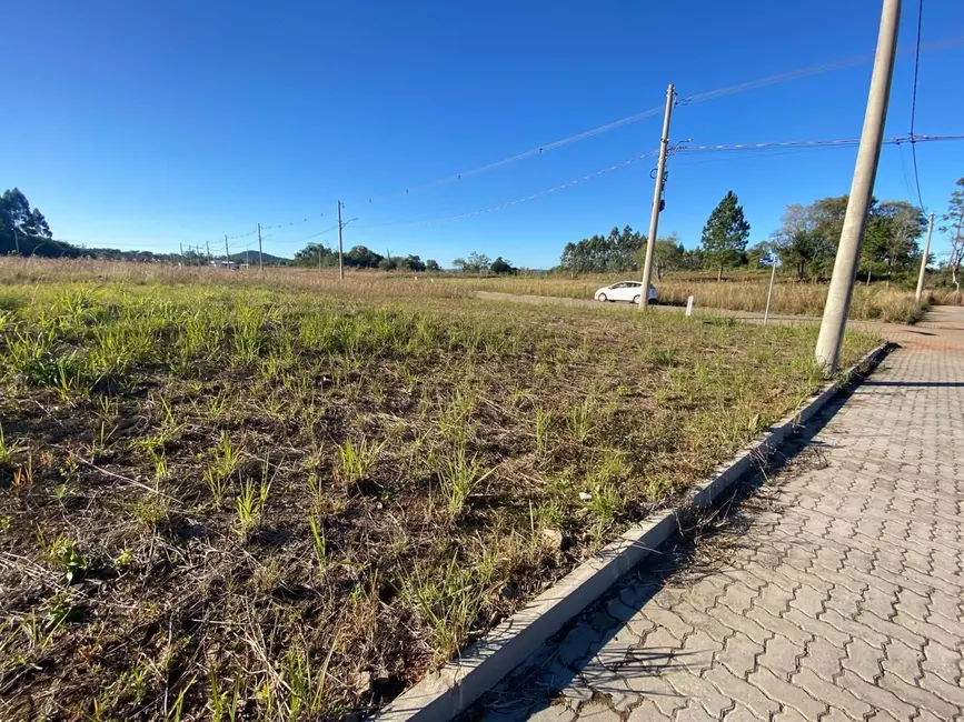 Foto 4 de Terreno / Lote à venda, 450m2 em Vera Cruz - RS