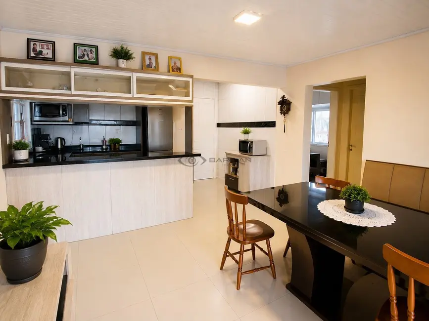 Foto 1 de Casa com 3 quartos à venda, 180m2 em Arroio Grande, Santa Cruz Do Sul - RS