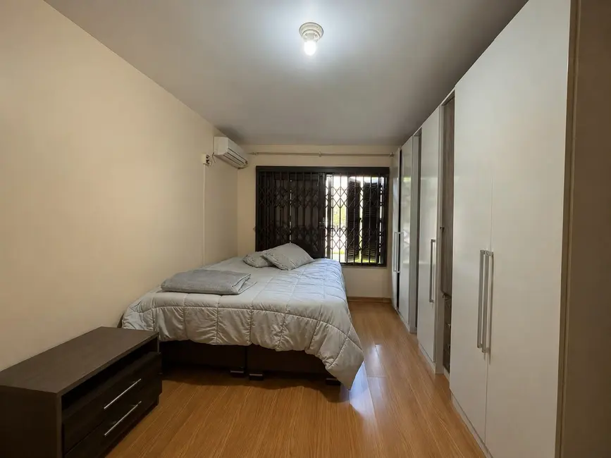Foto 9 de Casa com 4 quartos à venda, 312m2 em Higienópolis, Santa Cruz Do Sul - RS