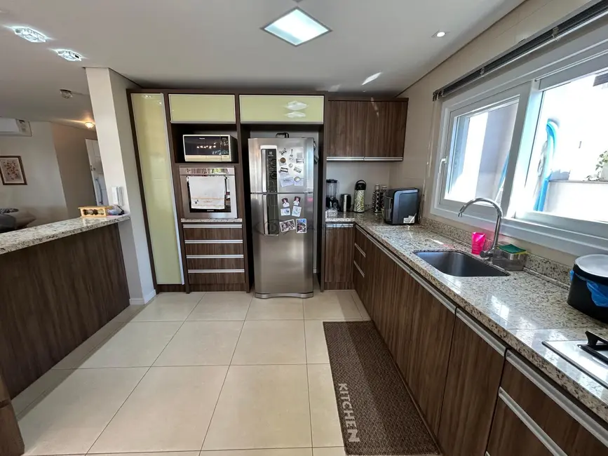Foto 8 de Casa com 3 quartos à venda, 193m2 em Jardim Europa, Santa Cruz Do Sul - RS
