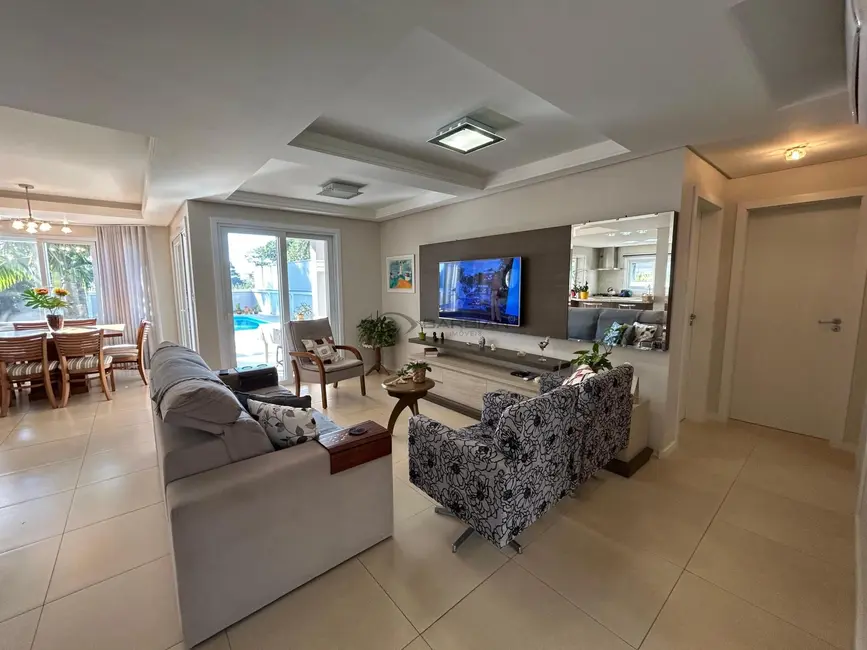Foto 4 de Casa com 3 quartos à venda, 193m2 em Jardim Europa, Santa Cruz Do Sul - RS