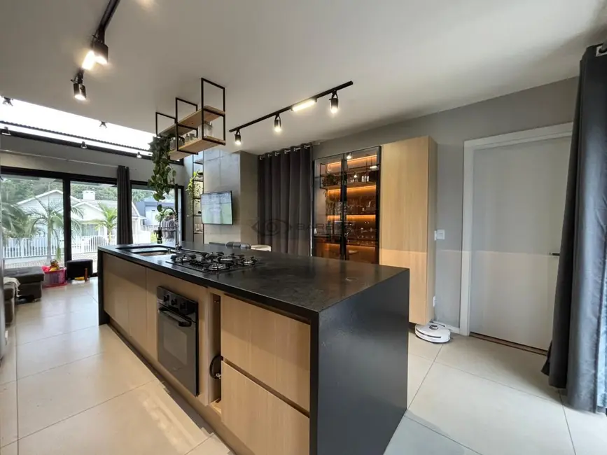 Casa com 3 quartos à venda, 192m2 em Country, Santa Cruz Do Sul - RS - imagem 7 Foto 7 de Casa com 3 quartos à venda, 192m2 em Country, Santa Cruz Do Sul - RS