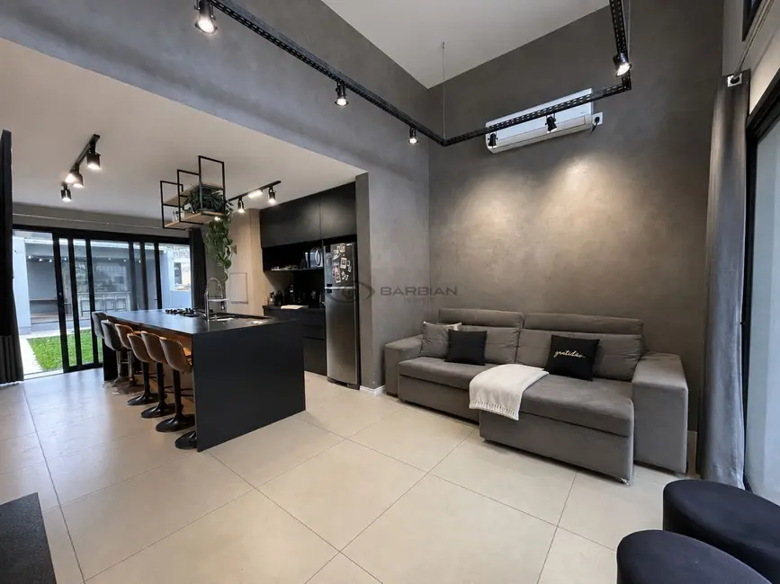 Casa com 3 quartos à venda, 192m2 em Country, Santa Cruz Do Sul - RS - imagem 8 Foto 8 de Casa com 3 quartos à venda, 192m2 em Country, Santa Cruz Do Sul - RS