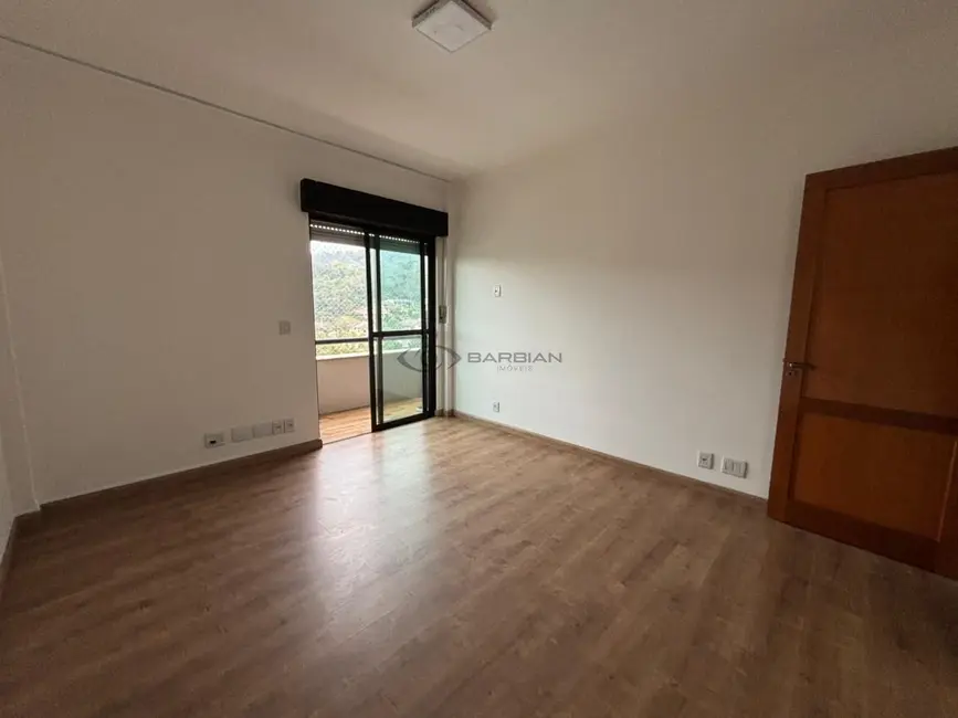 Apartamento com 3 quartos à venda, 106m2 em Santo Inácio, Santa Cruz Do Sul - RS - imagem 9 Foto 9 de Apartamento com 3 quartos à venda, 106m2 em Santo Inácio, Santa Cruz Do Sul - RS