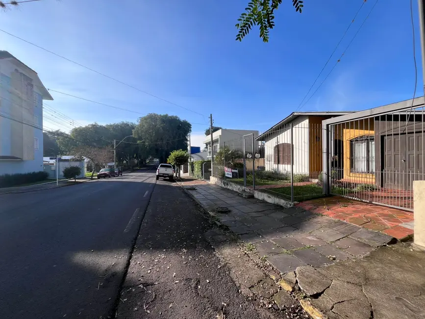 Casa com 3 quartos à venda, 124m2 em Universitário, Santa Cruz Do Sul - RS - imagem 2 Foto 2 de Casa com 3 quartos à venda, 124m2 em Universitário, Santa Cruz Do Sul - RS