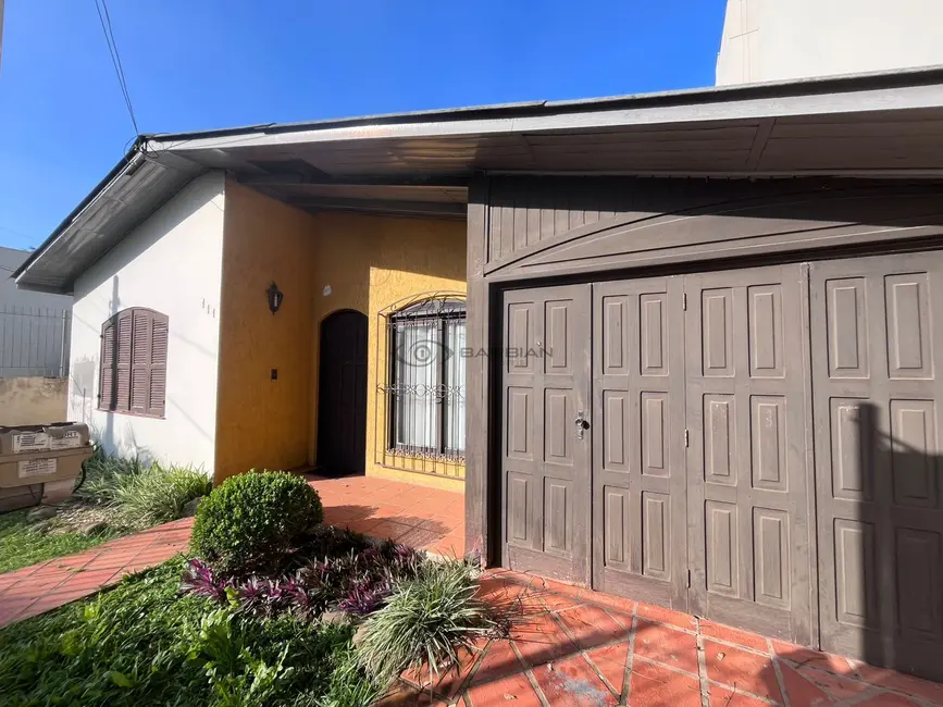 Casa com 3 quartos à venda, 124m2 em Universitário, Santa Cruz Do Sul - RS - imagem 3 Foto 3 de Casa com 3 quartos à venda, 124m2 em Universitário, Santa Cruz Do Sul - RS