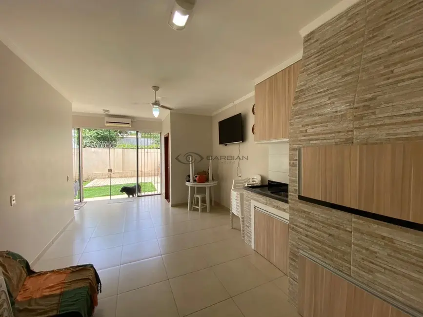 Casa com 3 quartos à venda, 134m2 em Goiás, Santa Cruz Do Sul - RS - imagem 9 Foto 9 de Casa com 3 quartos à venda, 134m2 em Goiás, Santa Cruz Do Sul - RS