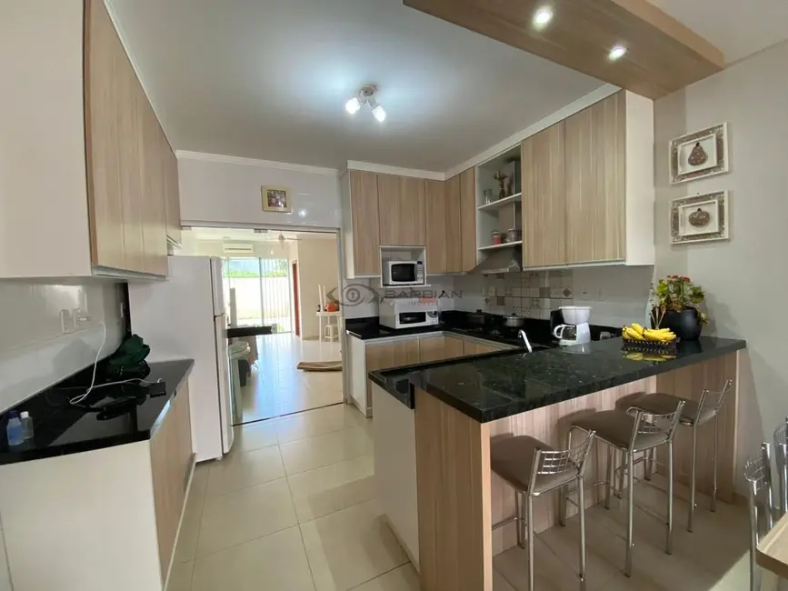 Foto 8 de Casa com 3 quartos à venda, 134m2 em Goiás, Santa Cruz Do Sul - RS